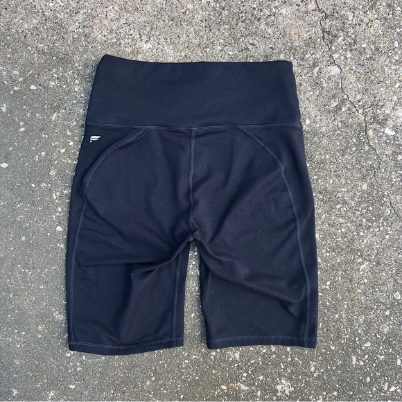 Fabletics Define Powerhold High Waisted Bike Shorts Black 7.5 Inch Size Small - Picture 4 of 8